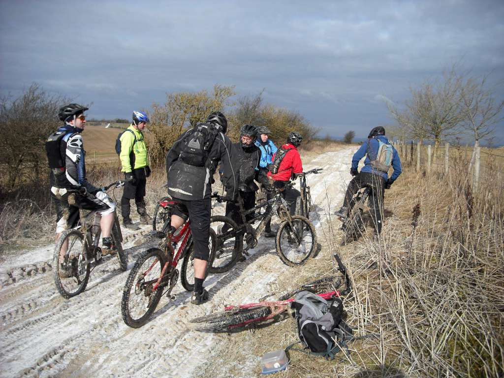 Mountain bikers on the ridgeway.