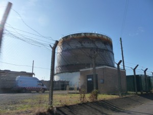 Picture of a gas storage tank.