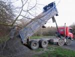 Earthline deliver 20 tonnes to the Croft Trail at Swindon.