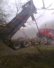 Earthline lorry delivering limestone to moutain bike trail.