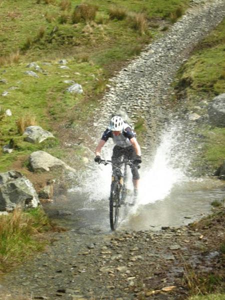 2013_05_18_19 Mountain Yoga Breaks MTB Elan Valley 220