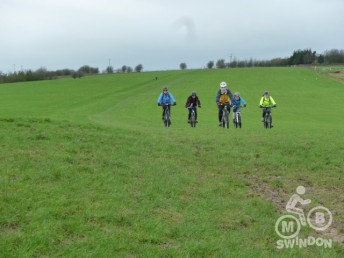 Ladies ride on Smeathe's ridge